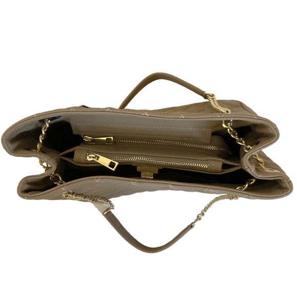 Isabella Rhea tan quilted leather handbag purse tote bag with chain straps NWT - Picture 4 of 4